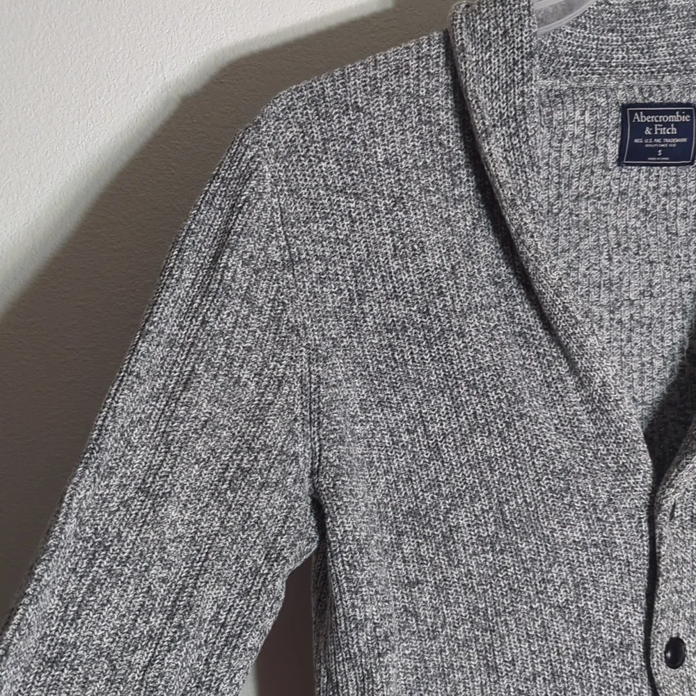 Abercrombie & Fitch Men's‎ Cardigan Sweater Shawl Collar Rogers Cosby Grey Small